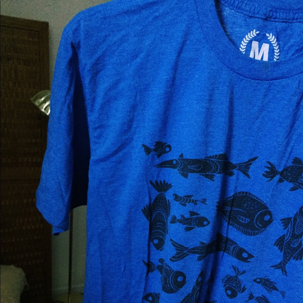 Blue unisex tee shirt